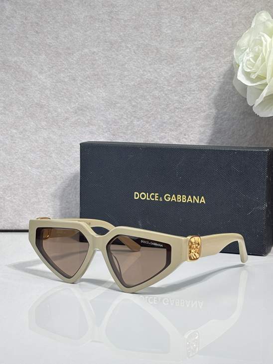 Picture of Dolce Gabbana Sunglasses _SKUfw80239016fw